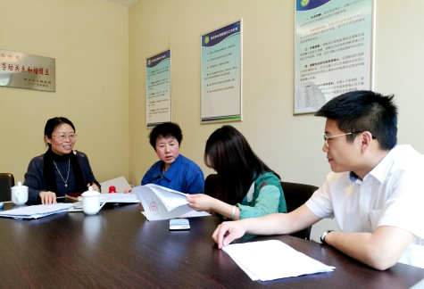 蘇化集團(tuán)、蘇化科技園接受勞動(dòng)關(guān)系和諧企業(yè)及園區(qū)復(fù)查評(píng)估