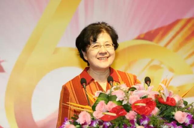 一家大神級(jí)的企業(yè)辦了一個(gè)低調(diào)的生日宴，速來(lái)圍觀(guān)！